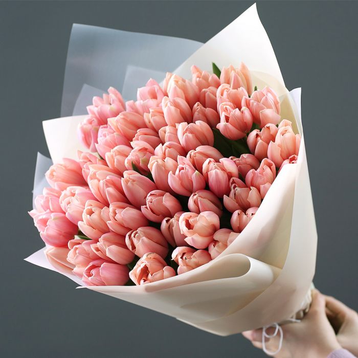 Пудровые тюльпаны 51шт. ― Мята