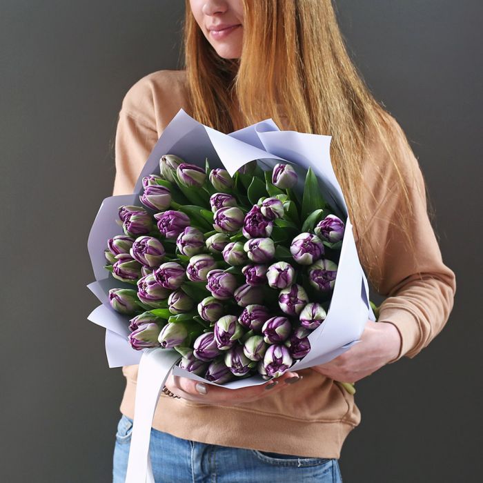 Пупрурные тюльпаны 51шт. ― Мята
